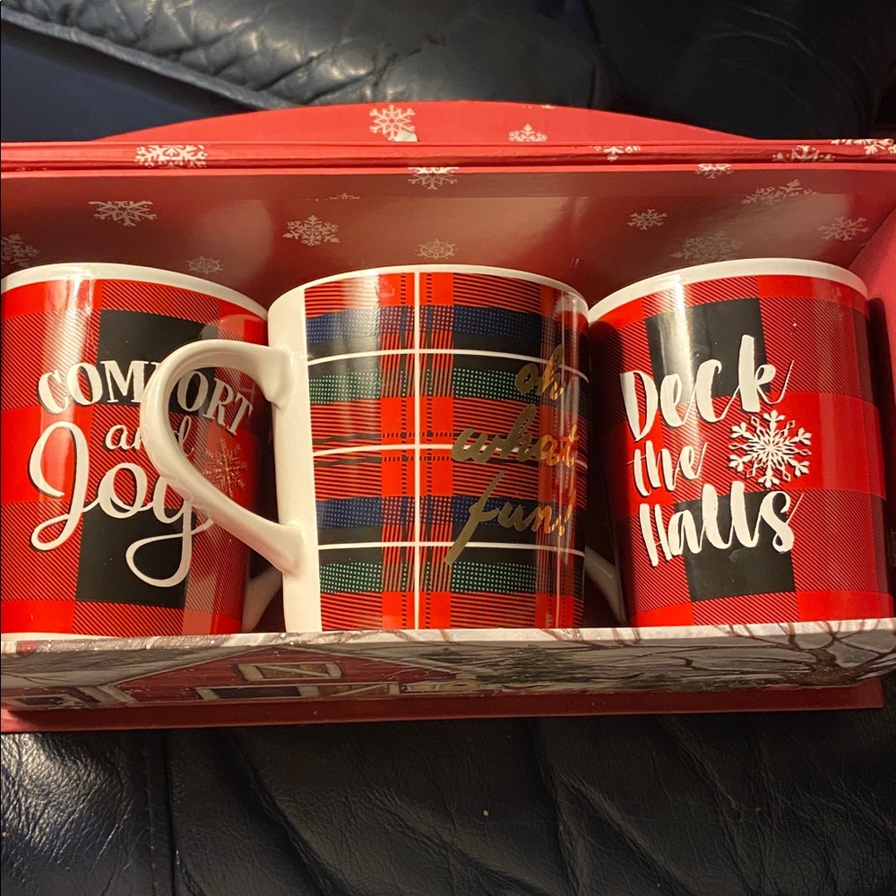 Festive Plaid Mug Set - Red and Black
Comfort & Joy
Oh What Fun
Deck the Halls